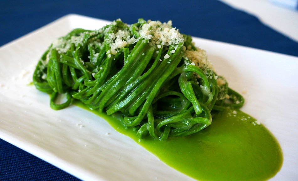 Tagliolini alla crema di piselli